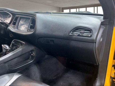 Used 2017 Dodge Challenger R/T Plus image 17