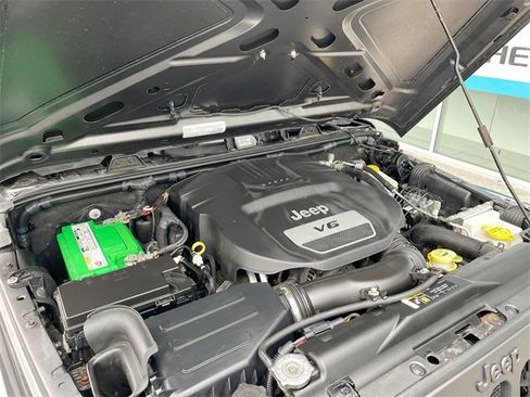 Used 2017 Jeep Wrangler Unlimited Sport image 26