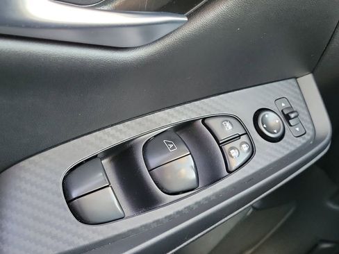 Certified 2025 Nissan Sentra SV image 16