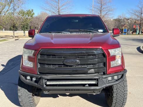 Used 2015 Ford F150 Lariat image 3