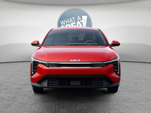 New 2026 Kia K4 FWD image 2