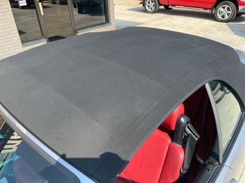 Used 2006 BMW M3 Convertible RWD image 22