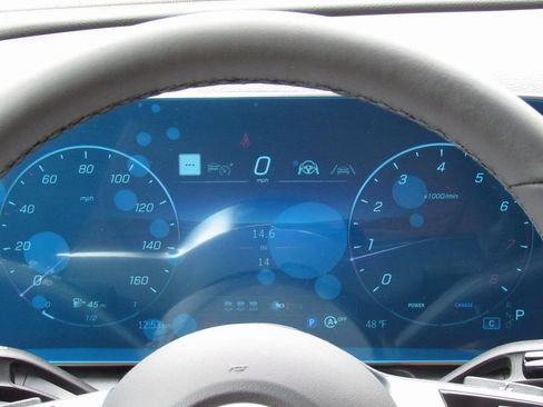 New 2026 Mercedes-Benz GLC 300 4MATIC image 24