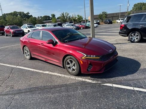 Used 2022 Kia K5 LXS FWD image 1