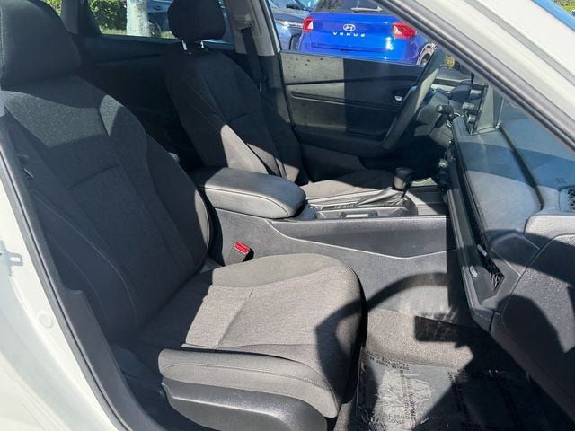 Certified 2024 Honda Accord EX image 20