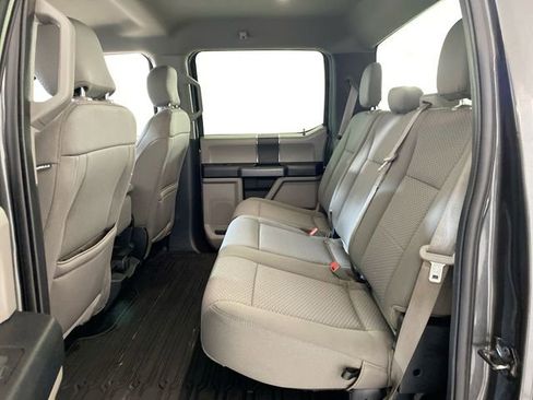 Used 2020 Ford F150 XLT image 28