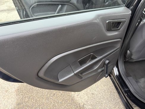 Used 2019 Ford Fiesta S FWD image 9