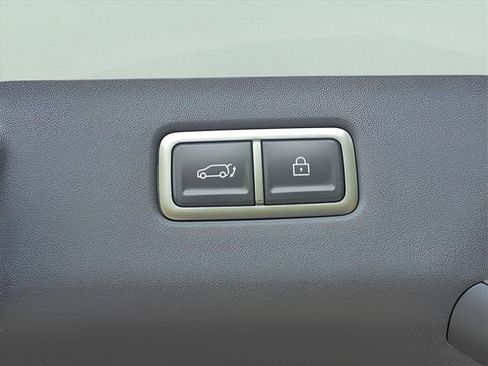 New 2026 Kia EV9 Light image 30