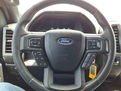 Used 2018 Ford F150 XLT w/ Equipment Group 302A Luxury RWD image 17