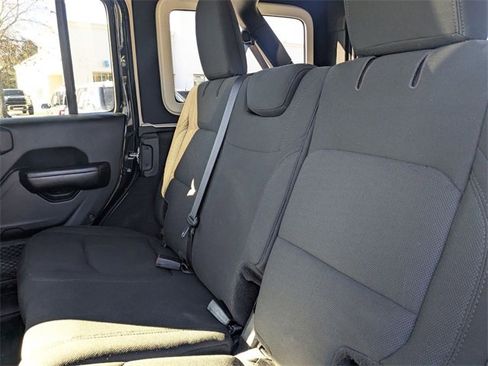 Used 2019 Jeep Wrangler Unlimited Sport S image 26