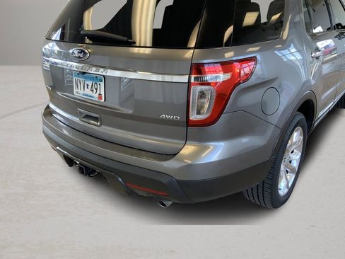Used 2014 Ford Explorer Limited w/ Equipment Group 301A AWD/4WD image 25