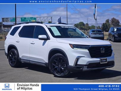 Used 2025 Honda Pilot Elite