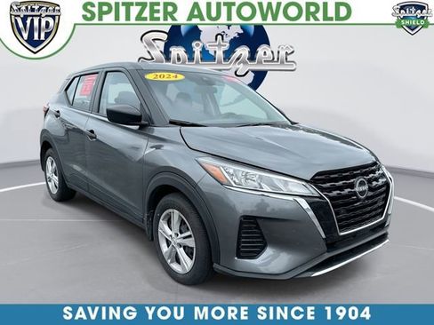 Used 2024 Nissan Kicks S FWD image 1