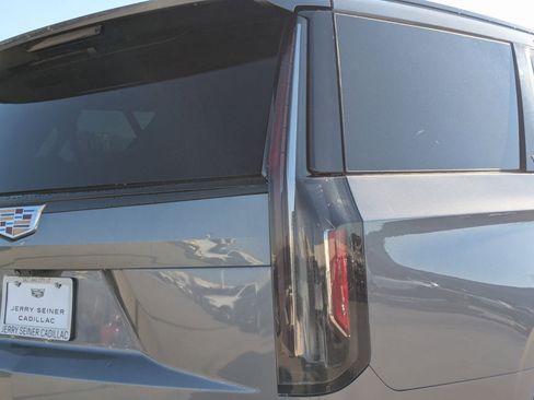 Used 2021 Cadillac Escalade Sport w/ Driver Assist Tech Package image 13