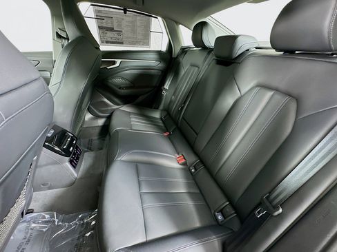 New 2026 Audi A6 Premium Plus image 9