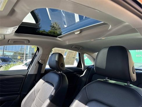 Certified 2022 Volkswagen Jetta SEL image 13