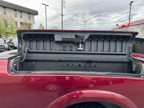 Used 2018 RAM 1500 Limited image 13