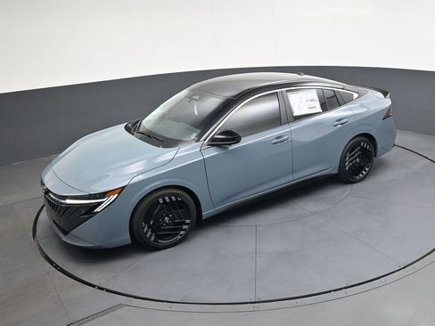 New 2026 Nissan Sentra SR FWD image 29