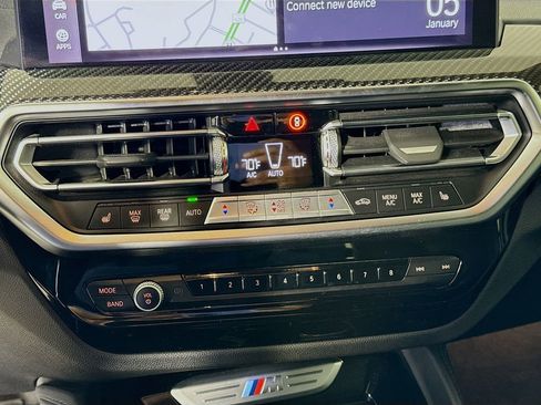 Used 2022 BMW X4 M40i w/ Parking Assistance Package image 16