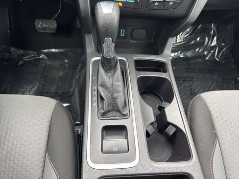 Used 2017 Ford Escape SE image 24