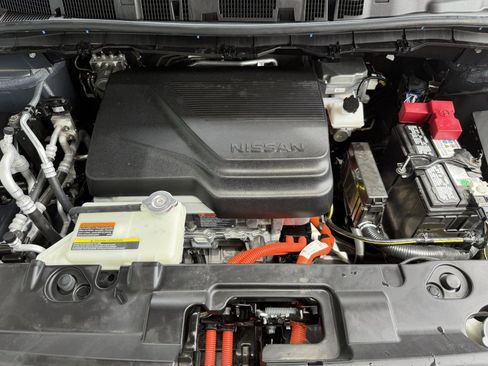 Used 2024 Nissan Leaf SV Plus FWD image 41