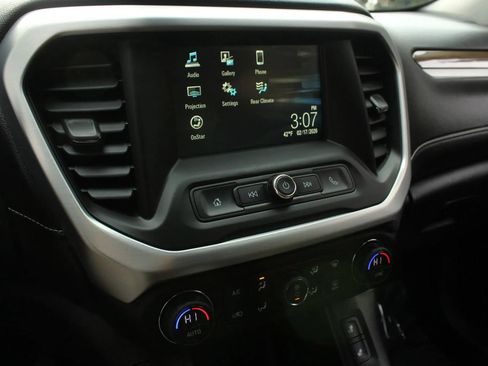 Used 2017 GMC Acadia SLE w/ Driver Alert Package I AWD/4WD image 31