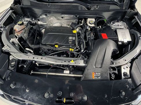 Used 2025 Chevrolet Trax ACTIV FWD image 39