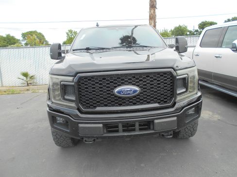 Used 2019 Ford F150 XLT w/ Equipment Group 302A Luxury image 2