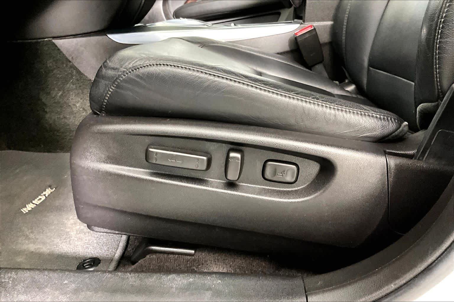 Used 2016 Acura MDX w/ Technology Package FWD image 33