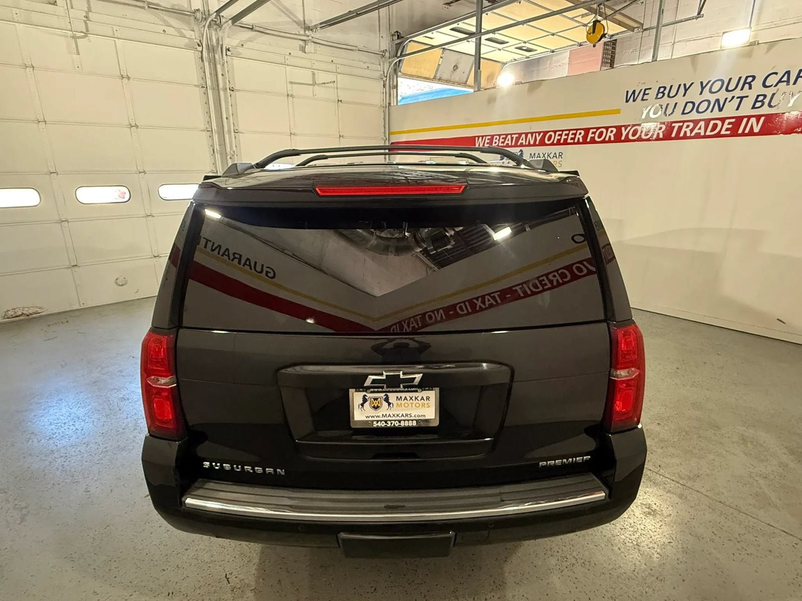 Used 2019 Chevrolet Suburban Premier w/ Premier Plus Edition AWD/4WD image 15