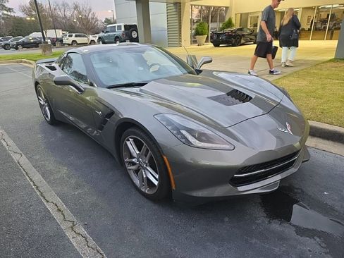 Used 2016 Chevrolet Corvette Stingray Coupe image 2