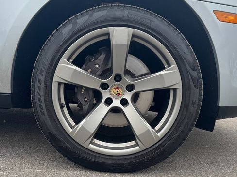 Used 2024 Porsche Macan image 64