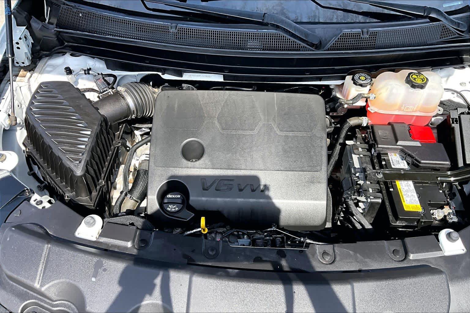 Used 2023 Chevrolet Traverse LT FWD image 60