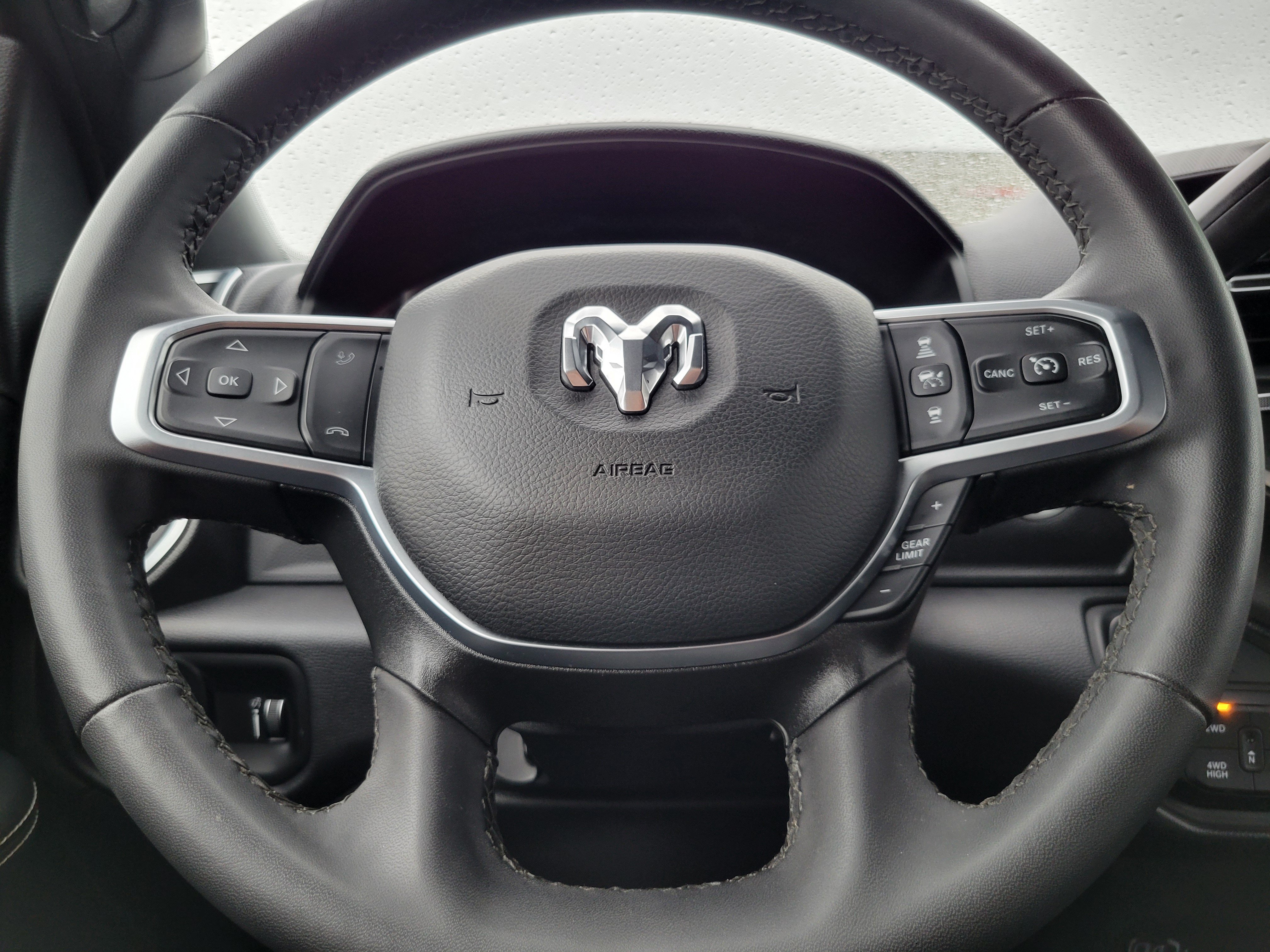 Used 2025 RAM 2500 Big Horn AWD/4WD image 8