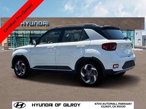 Used 2025 Hyundai Venue Limited image 5