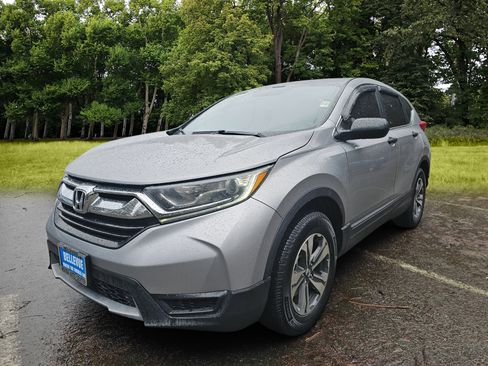 Used 2018 Honda CR-V LX image 3