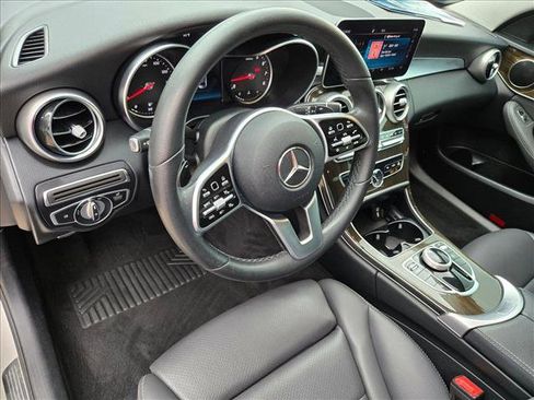 Used 2019 Mercedes-Benz C 300 Sedan image 10