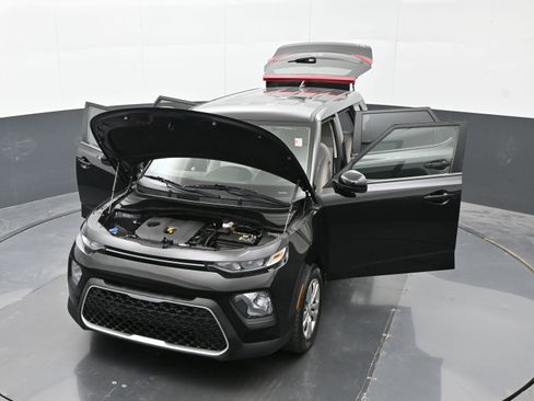 Used 2020 Kia Soul LX FWD image 46