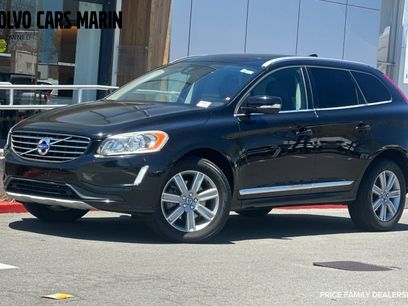 Used 2017 Volvo XC60 T5 Inscription w/ Preferred Option Package