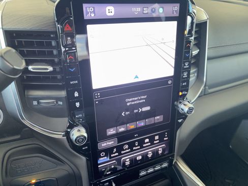 New 2026 RAM 3500 Laramie AWD/4WD image 23