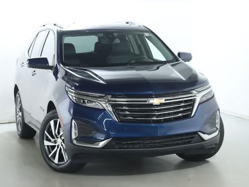 Used 2022 Chevrolet Equinox Premier AWD/4WD image 2