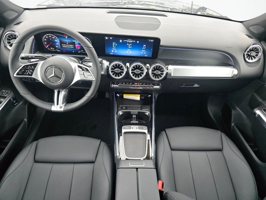 New 2026 Mercedes-Benz GLB 250 4MATIC image 16