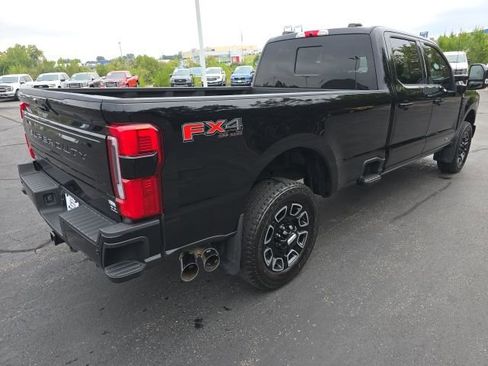 Certified 2025 Ford F250 Platinum image 12