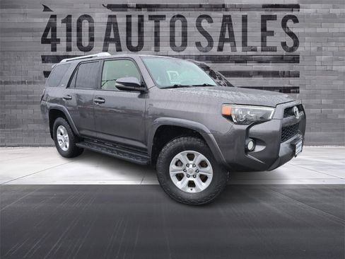 Used 2017 Toyota 4Runner SR5 Premium AWD/4WD image 1