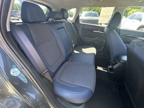 Used 2024 Kia Seltos S AWD/4WD image 29