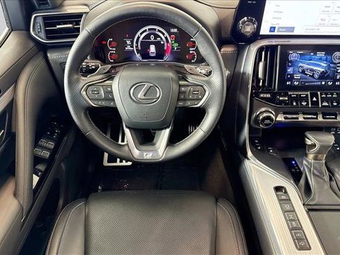 Used 2024 Lexus LX 600 F Sport AWD/4WD image 20