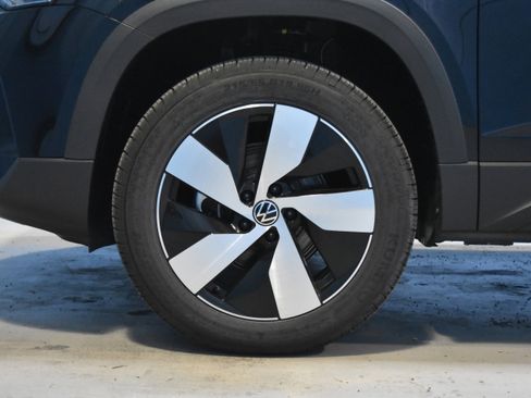 New 2026 Volkswagen Taos S image 19