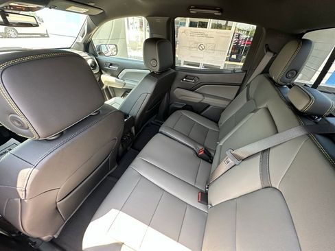 New 2025 Chevrolet Colorado ZR2 w/ Technology Package image 20