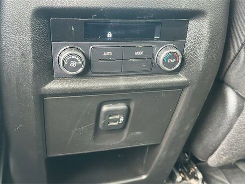 Certified 2023 Chevrolet Traverse LT w/ Midnight/Sport Edition image 29