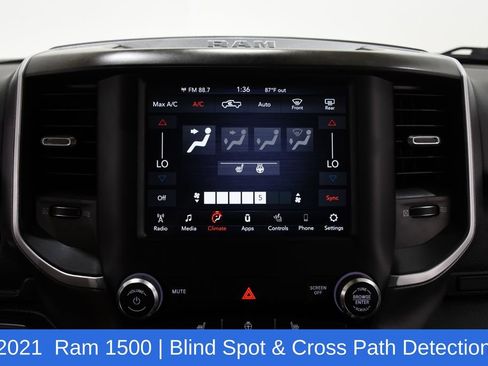 Used 2021 RAM 1500 Big Horn image 17